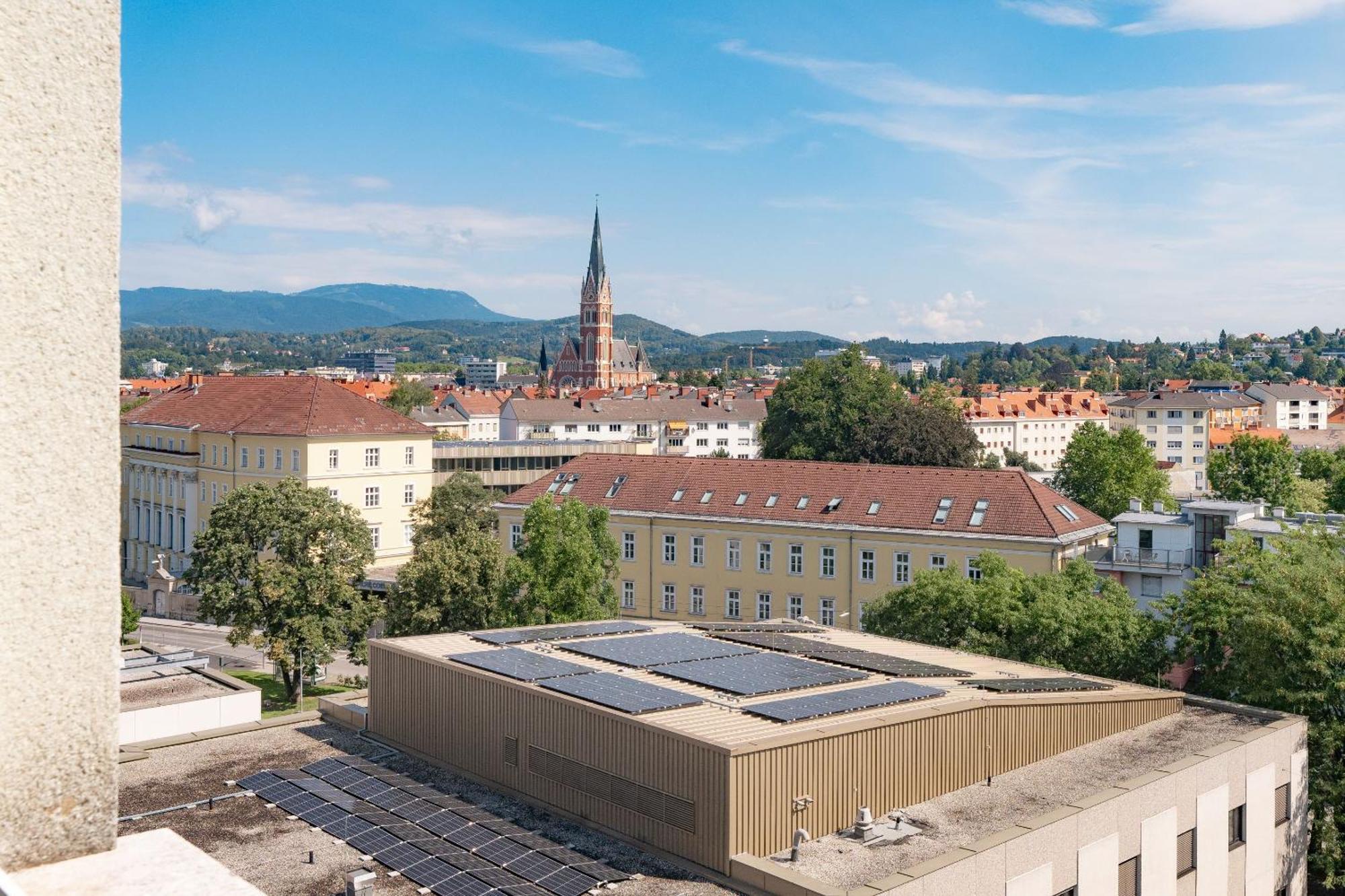 Tamliving Zentrum Luxus Parken Messe Wifi Traumaussicht Sunrise&Sunset Graz Exteriör bild